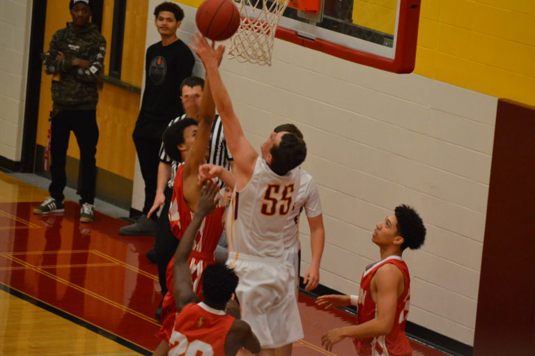 Basketball: Capital sweeps Friday night Twin Bill over Steillacoom