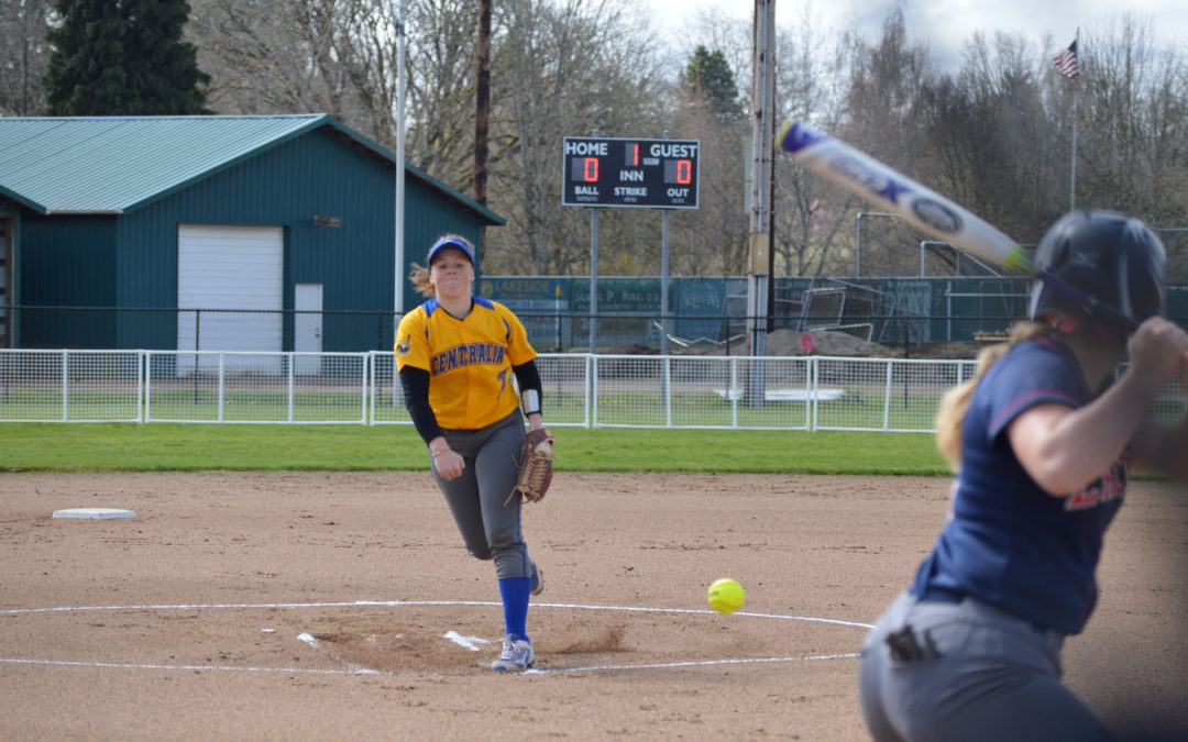 Centralia College Fastpitch: Lady Blazers struggle in twin bill with SWOCC