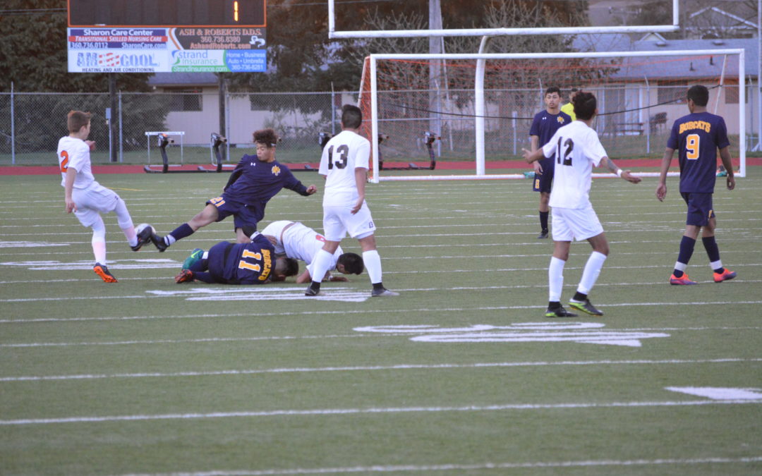 Soccer: Aberdeen rolls at Centralia in shut out fashion