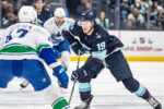 Dunn Ties Game Late; Canucks Win in Shootout